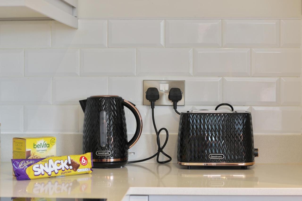 Modern 2-Bed Apartment, Free Parking, City Centre, Netflix & Pet Friendly - Hosted By Stay Host Save Шефилд Экстерьер фото