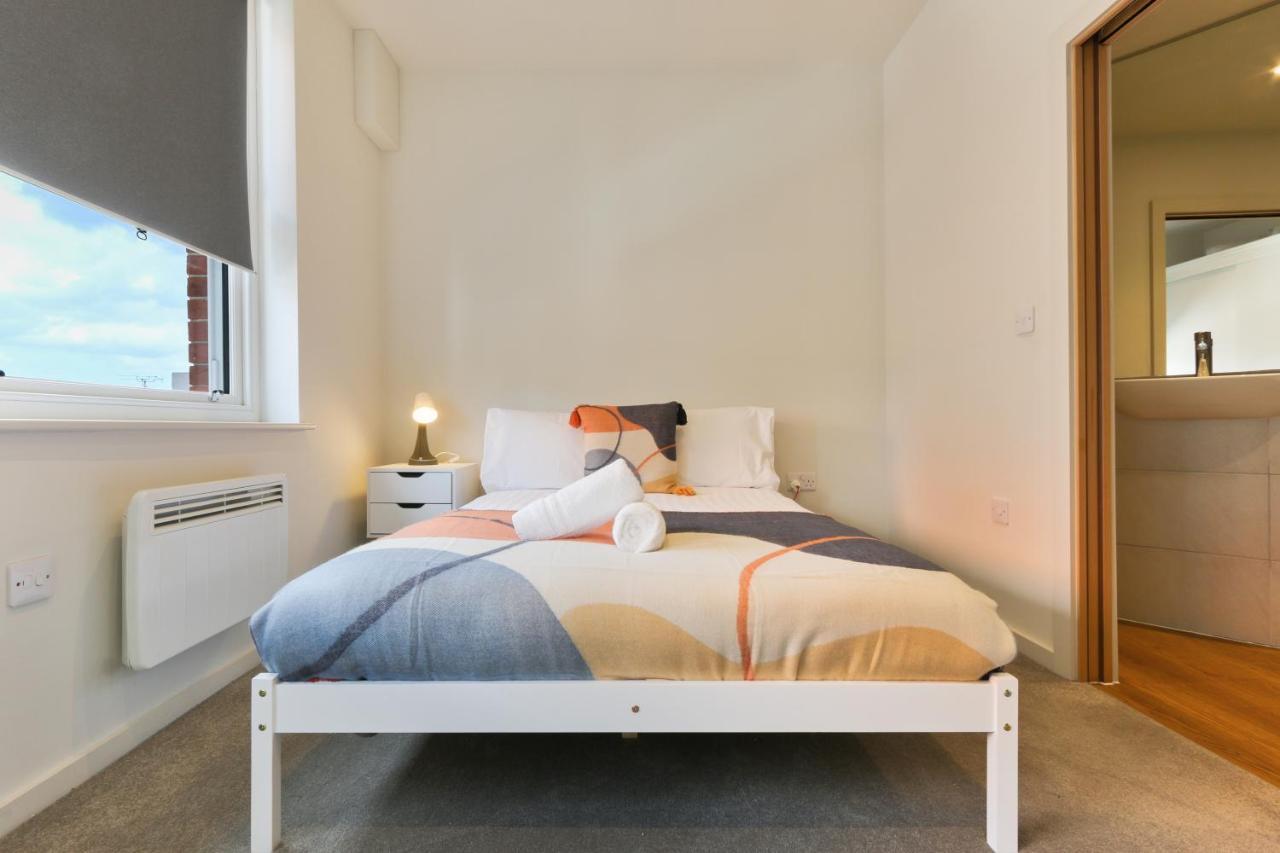 Modern 2-Bed Apartment, Free Parking, City Centre, Netflix & Pet Friendly - Hosted By Stay Host Save Шефилд Экстерьер фото